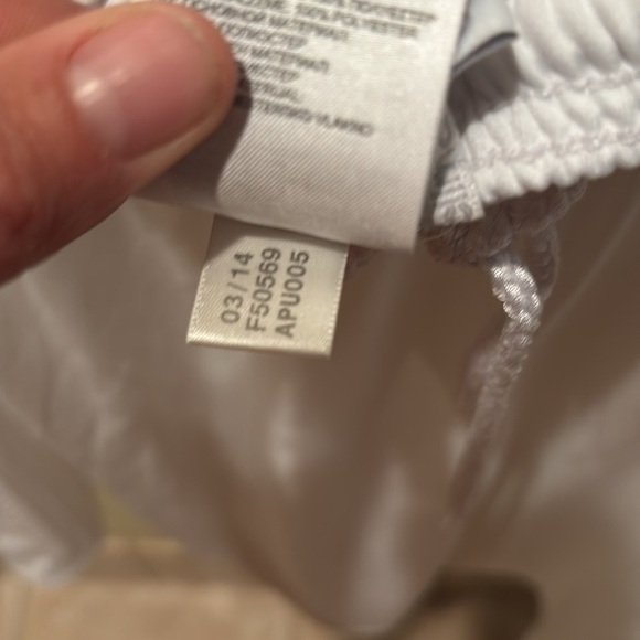 Adidas White Athletic Shorts Lightweight Mesh womans size Medium - Picture 9 of 10